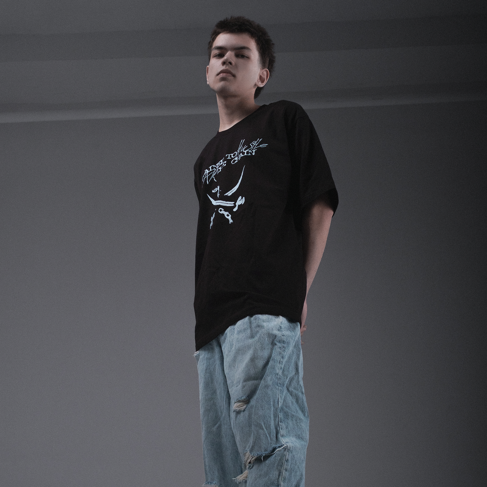 T-SHIRT "KNIFES"